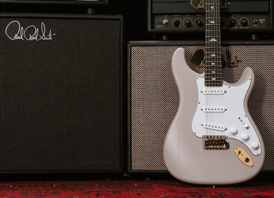 PRS e John Mayer presentano la "Dead Spec" Silver Sky