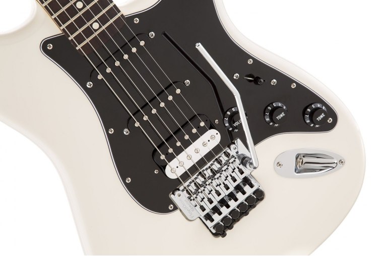 Fender American Special Stratocaster HSS - OW