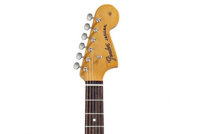 Fender Classic Player Jaguar Special - 3CS