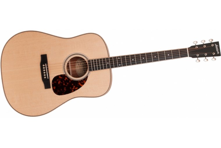 Larrivée D-40 Legacy Series