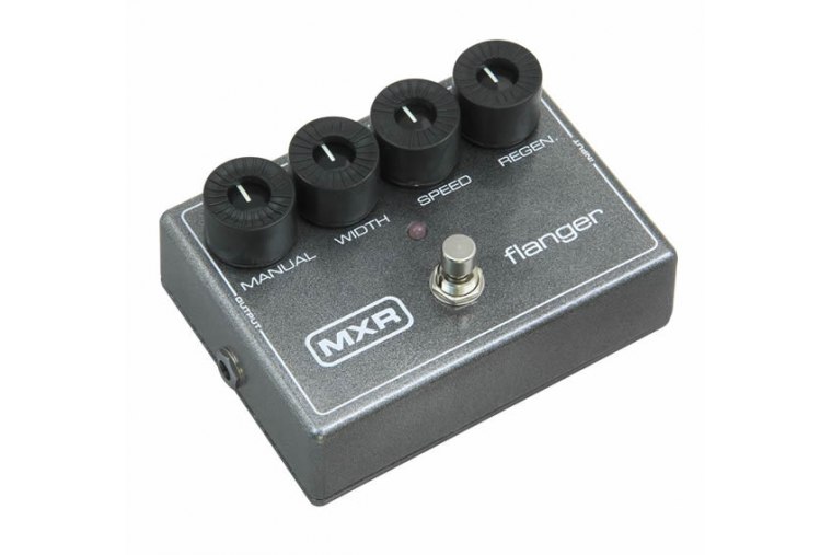 MXR M117R Flanger