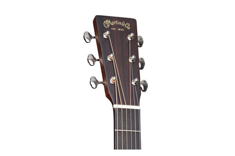 Martin D-18