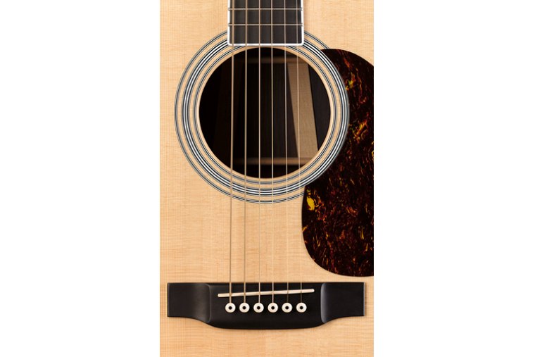 Martin HD-35