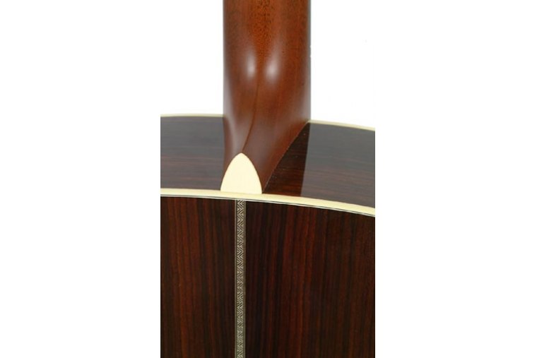Martin HD-28V