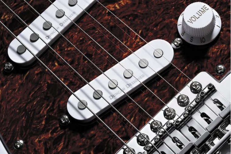 Squier Vintage Modified Stratocaster - OW